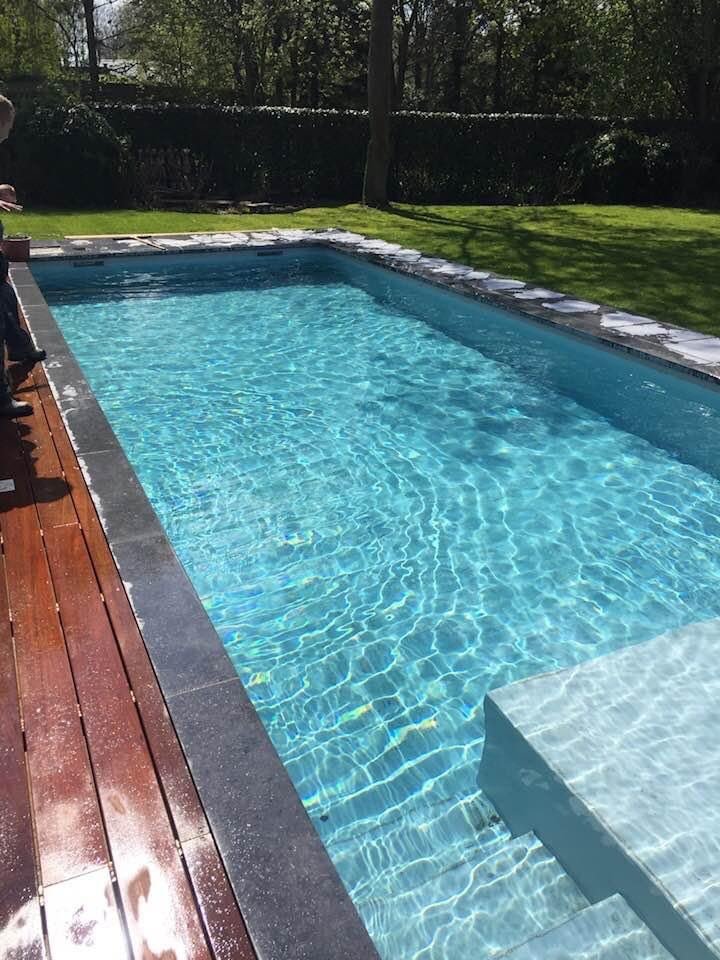 Carrelage piscine - chantier realise a Monaco