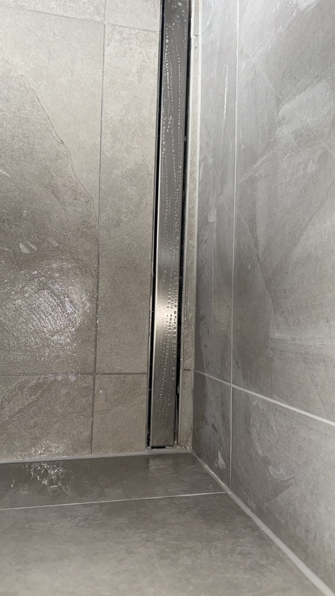 Douche à l’italienne