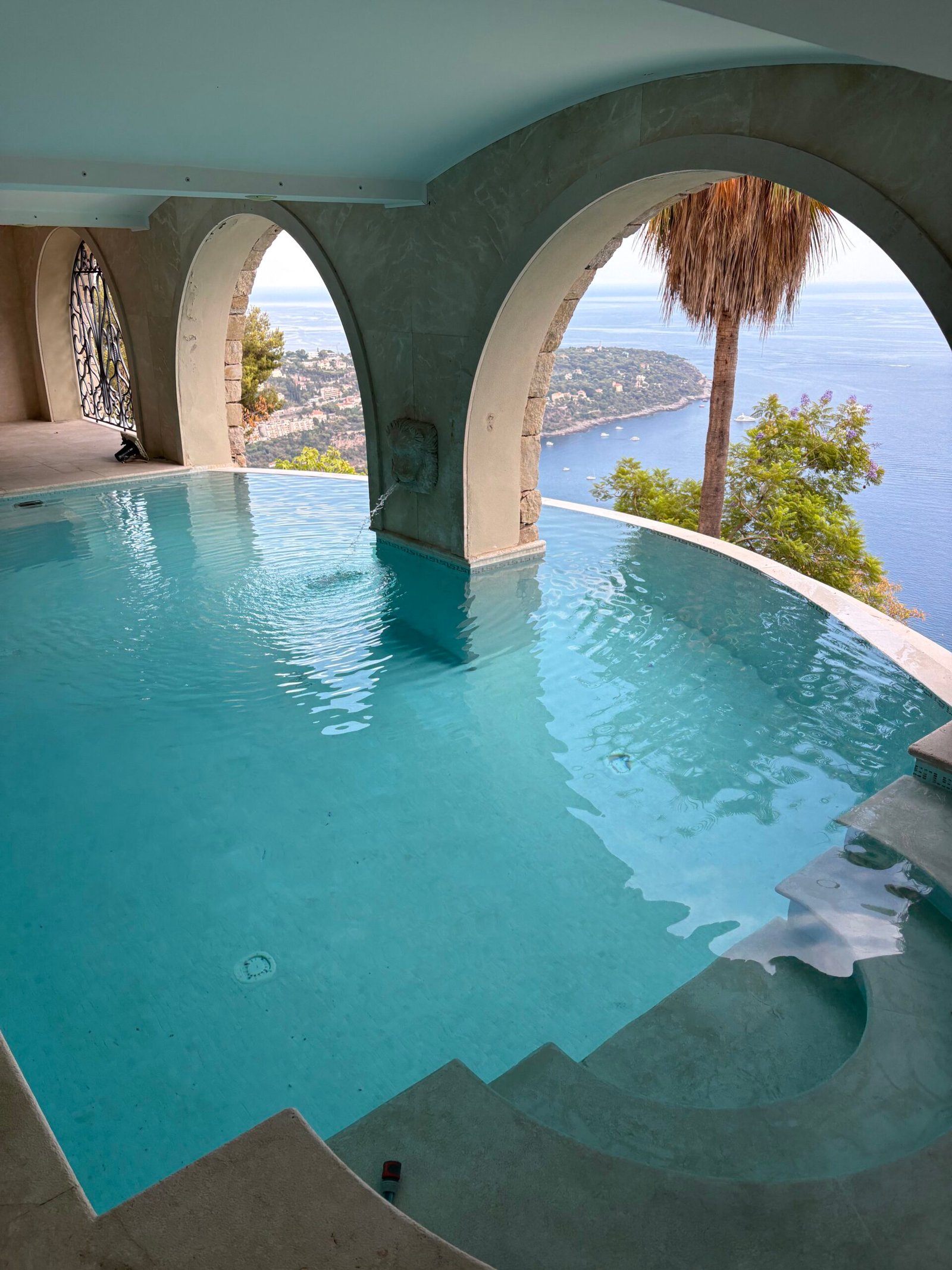 Joint époxy piscine